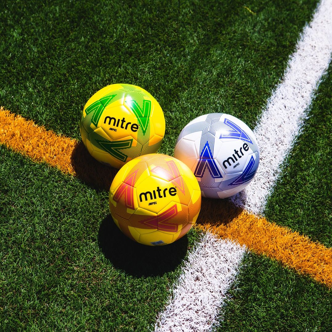 Online Football Shop  Football boots, balls and equipment