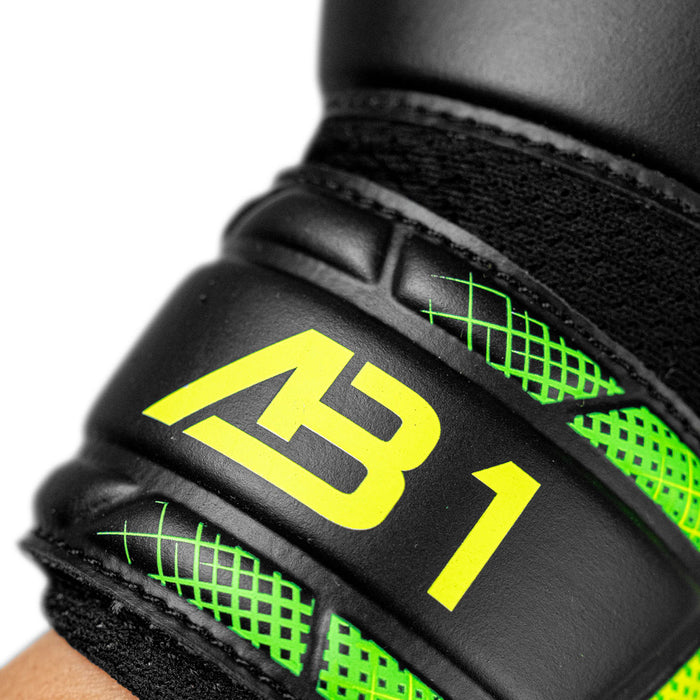 Reusch Attrakt AB1 Solid Junior GK Glove (Black/Safety Yellow/Black)