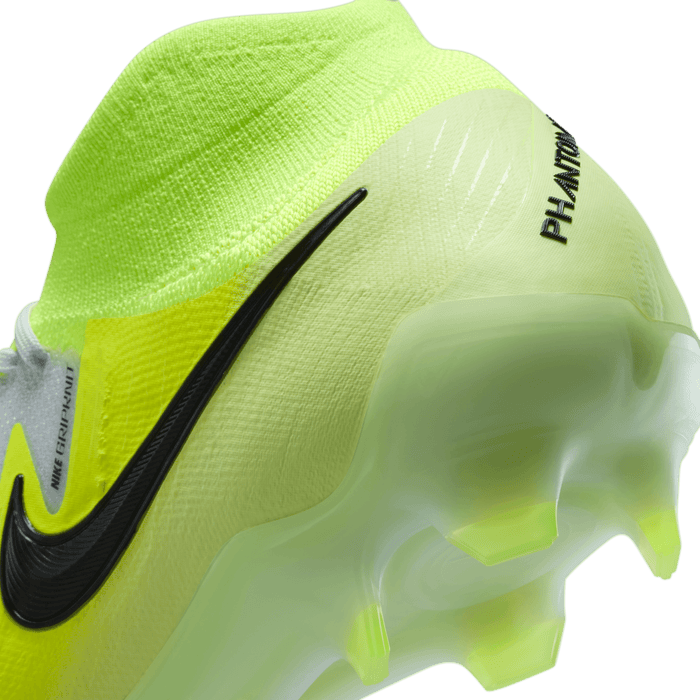 Nike Phantom Luna 2 Elite FG Football Boots (Metallic Silver/Black/Volt)