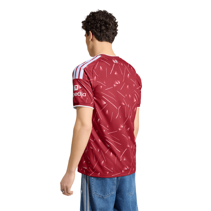 Liverpool Adult Home Jersey 26/27
