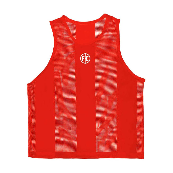 Ultra-soft breathable mesh bib available yellow, green, orange and red. One size fits most kids aged 9-12.
