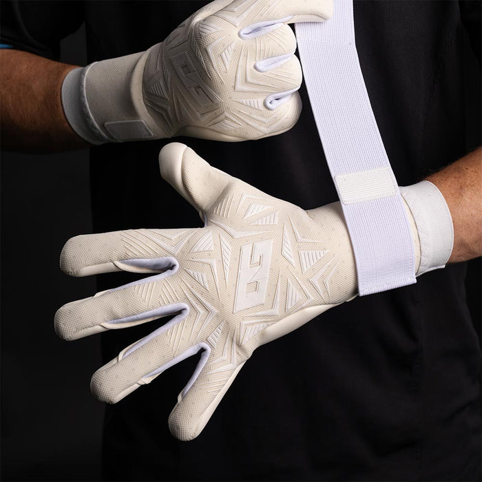 The One Glove OG1 Vision goalkeeper glove with its detachable white wrist strap